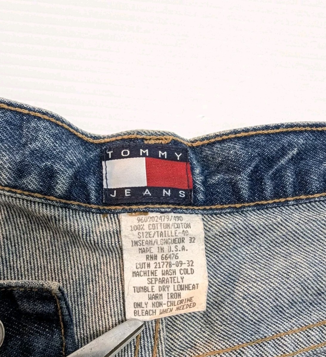 Vintage Tommy Hilfiger Jeans Men's 40x32 (36x32) Blue Denim