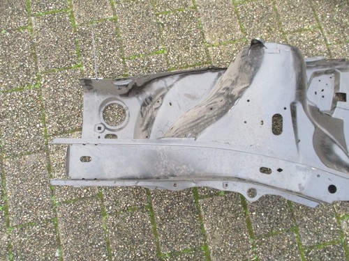 Renault 19 R19 Radeinbau Domblech Längsträger Stehblech vorne rechts NEU orig. - Picture 5 of 20
