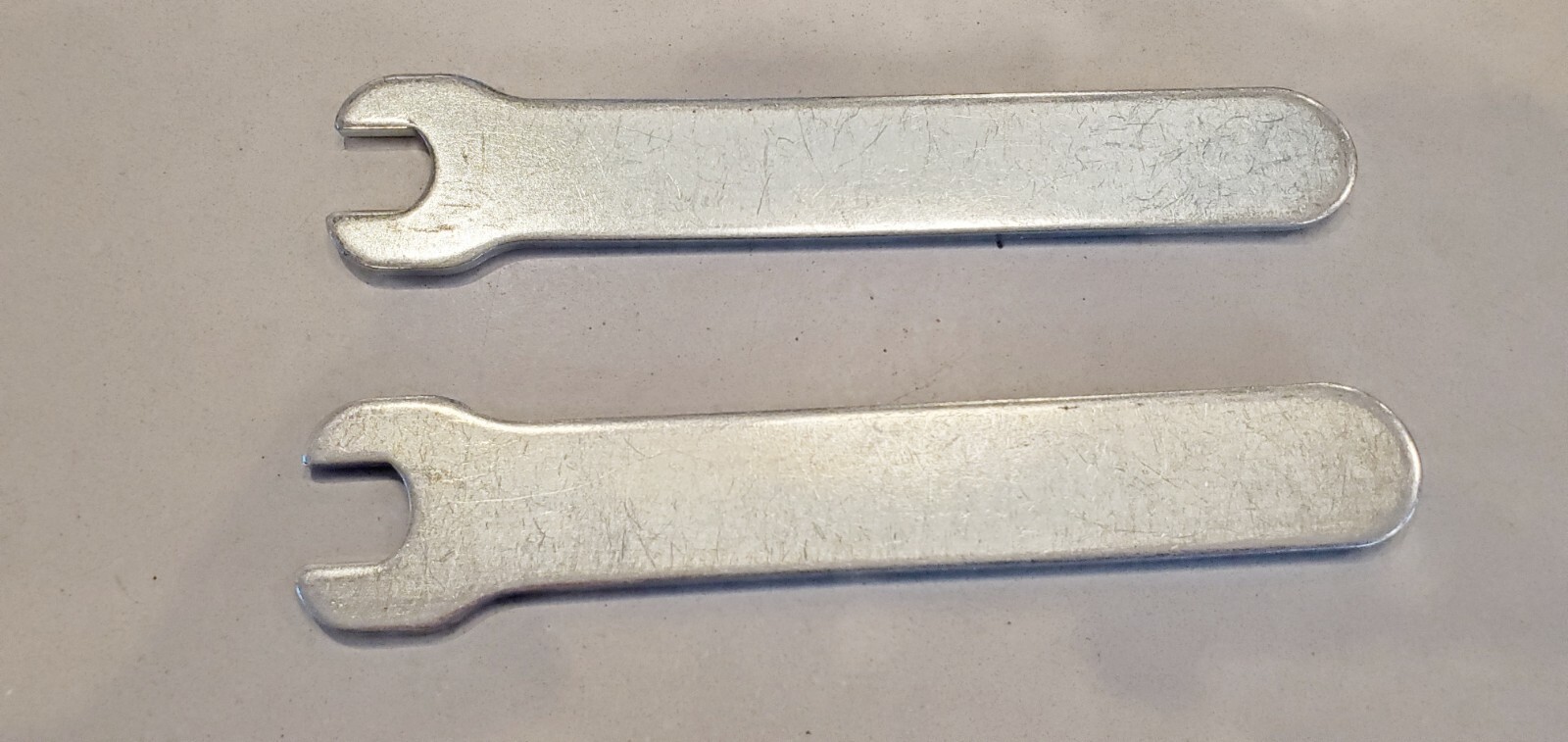 Porter Cable 692900 OEM Sander/Polisher Pad Wrenches. Fits 7