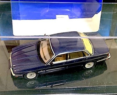 Rare Color Autoart 1/43 Jaguar X308 Xj8 Blue Different Box Daimler 