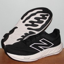 New Balance Fresh Foam X Vongo v6 Black White for Sale  display picture 1