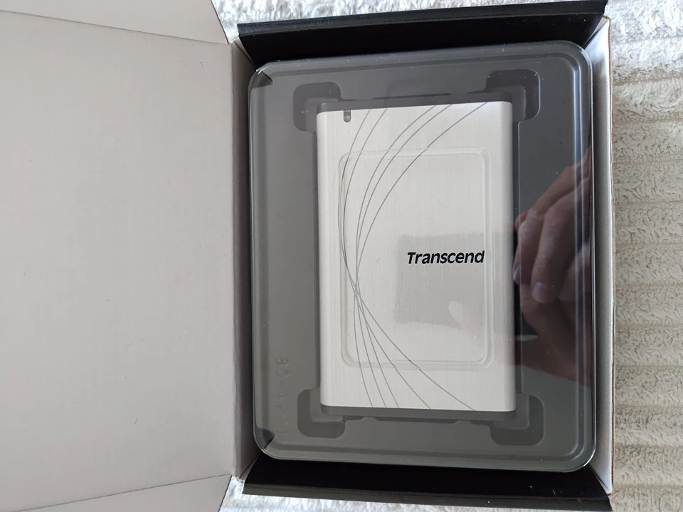 Transcend 0Gb StoreJet External 2.5" HDD Enclosure USB2.0 (Silver) - Image 3 of 4