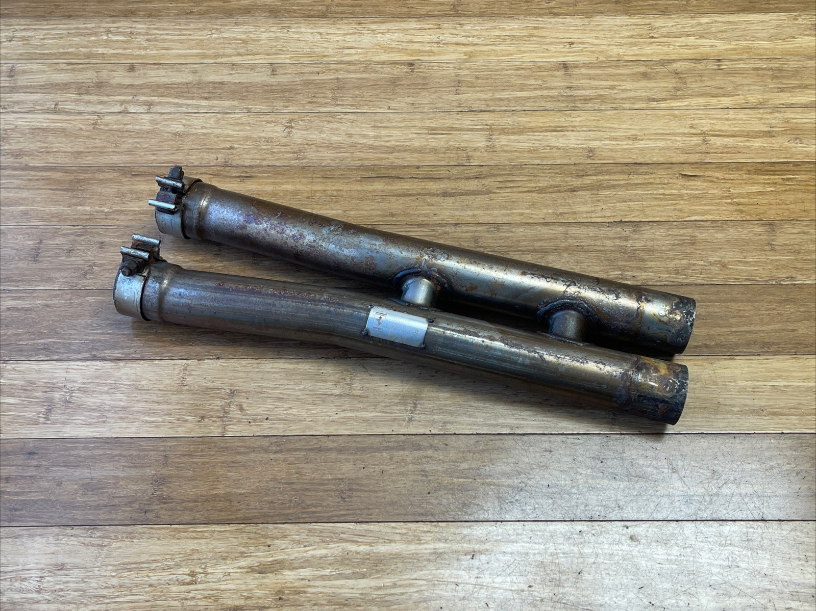 2015-2018 Ferrari California T Exhaust Cross Pipe Tube 309800 OEM *NOTE*