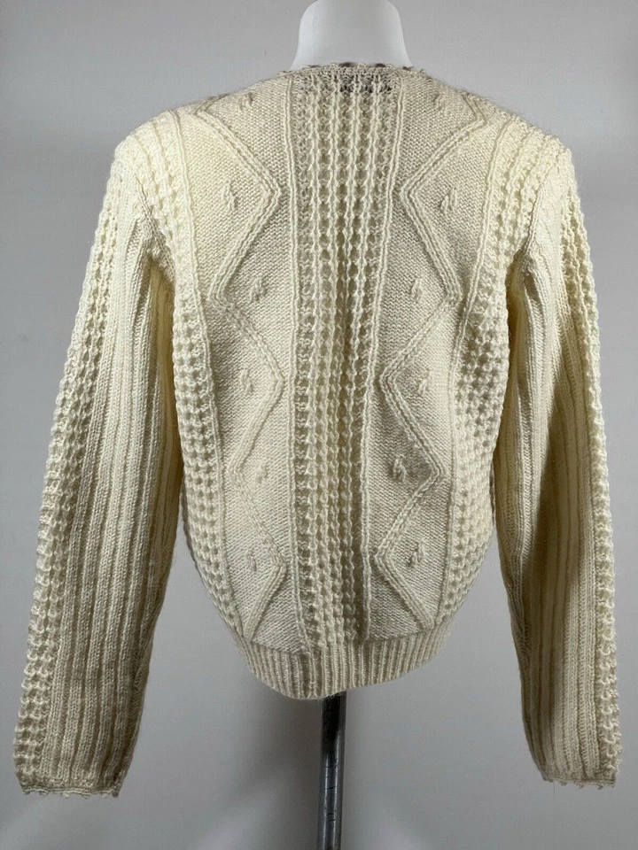 Suéter cárdigan vintage William Kasper para mujer grande beige tejido con cable clip único Foto 4 de 4