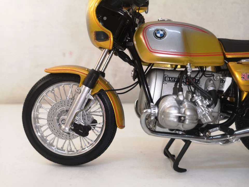 Modellino Moto BMW R90 S R 90 S Schuco Scala 1/10-A12 - Immagine 2 di 4