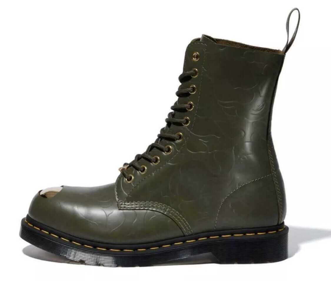 A BATHING APE BAPE X DR.MARTENS 10 HOLE STEEL TOE CAP BOOTS A BATHING APE BAPE X DR.MARTENS 10 HOLE STEEL TOE CAP BOOTS
