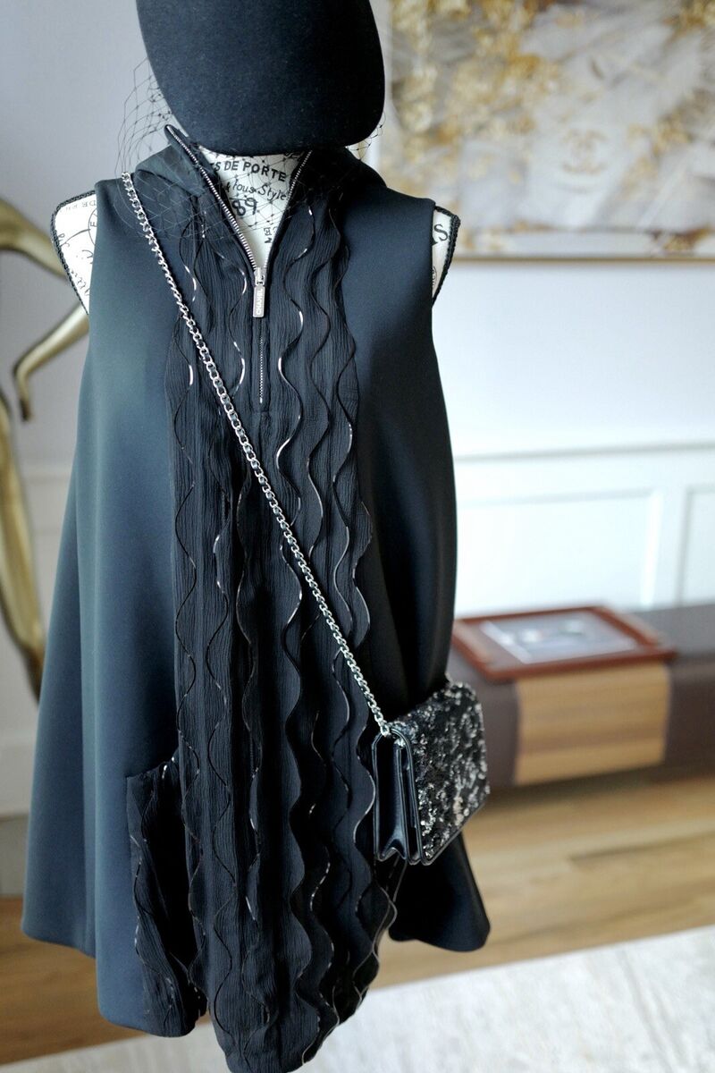 NEW Chanel 25S Black Dress Shimmery Pleated With Hoodie Size NEW Chanel 25S Black Dress Shimmery Pleated With Hoodie Size