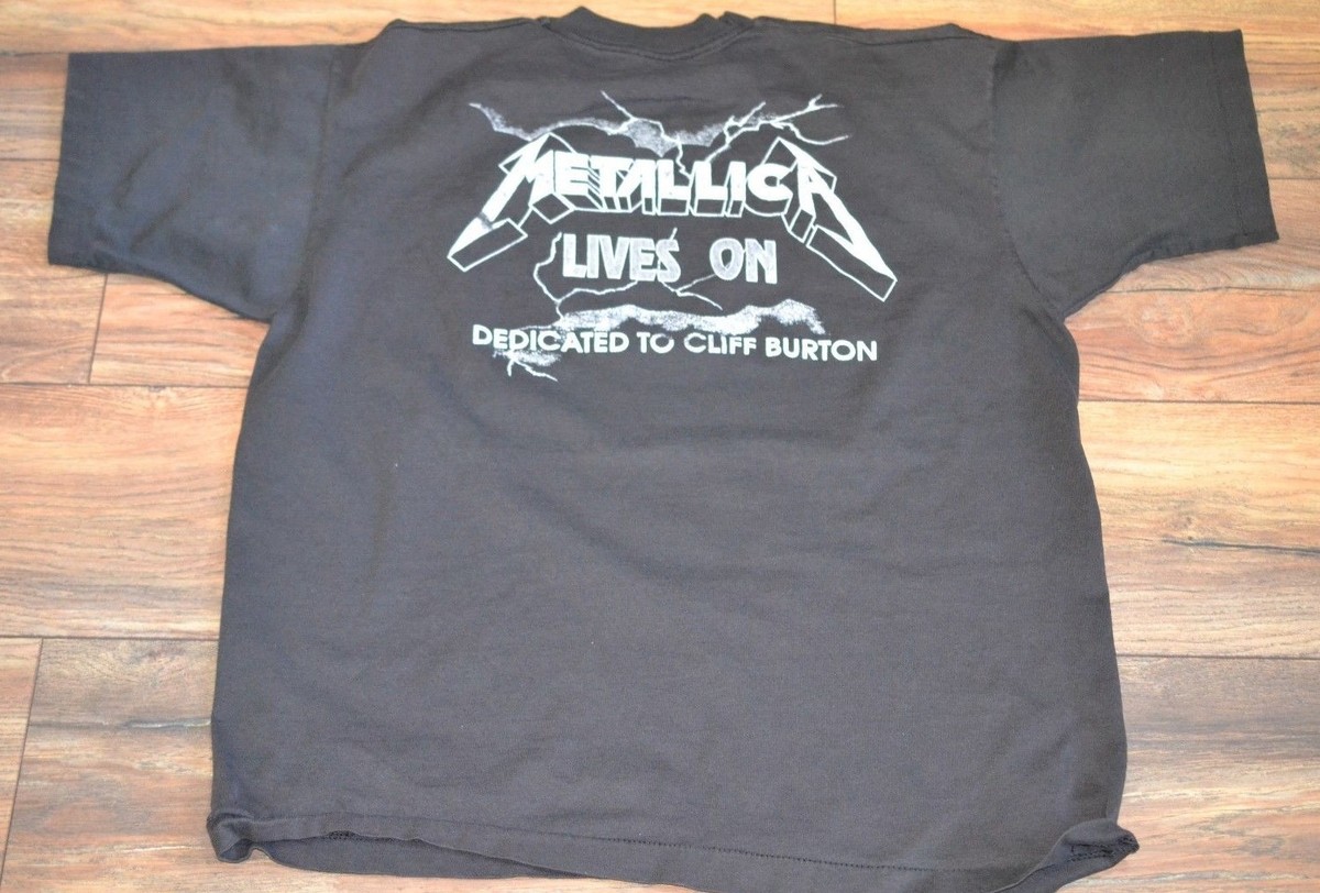 ヴィンテージ 80s llica CliffBurton Tシャツ Vintage 1980's Metallica Lives on Dedicated To Cliff Burton