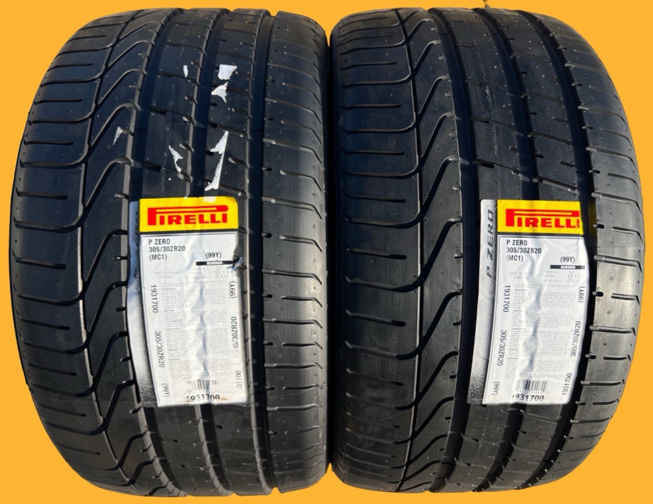 McLaren MP4-12C Rear Lower Tires Set P/N 1931700