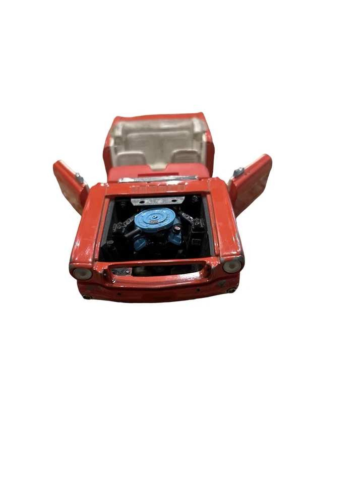 Franklin Mint Diecast Car 1964 Red Ford MUSTANG CONVERTIBLE Parts Missing - Image 3 of 4