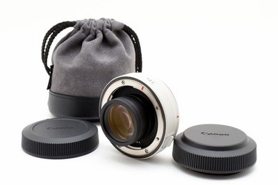 Canon Extender RF 1.4x (with front and rear caps, dedicated case!) Fully