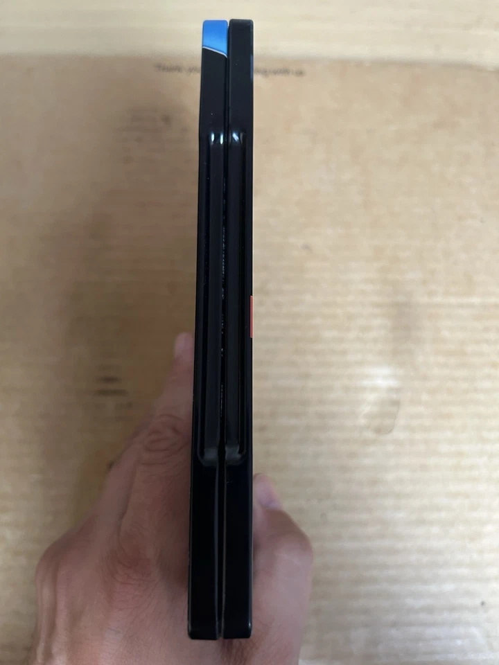 PREDATORS BLU-RAY & DVD STEELBOOK (LTD ED.) PLAY.COM EXCLUSIVE - LIKE NEW - Image 4 of 4