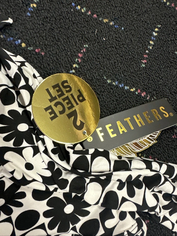 NUEVO CON ETIQUETAS 2 Piezas Disfraz de Bailarina Discoteca Blanco y Negro para Mujer Talla XL Foto 4 de 4