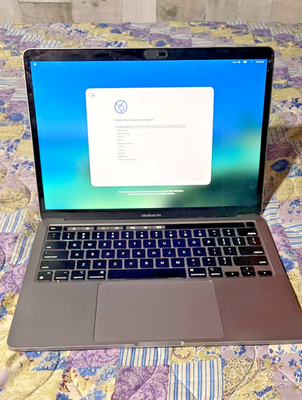 2022 Apple MacBook Pro M2 chip: 13-inch, 8GB RAM, 256GB, Touch Bar