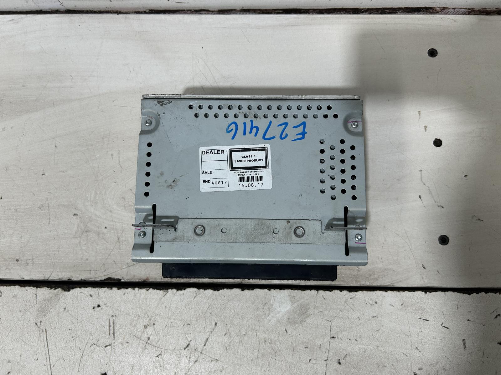 Ford Focus Head Unit / CD Player 10/2011-08/2015 - thumbnail 2