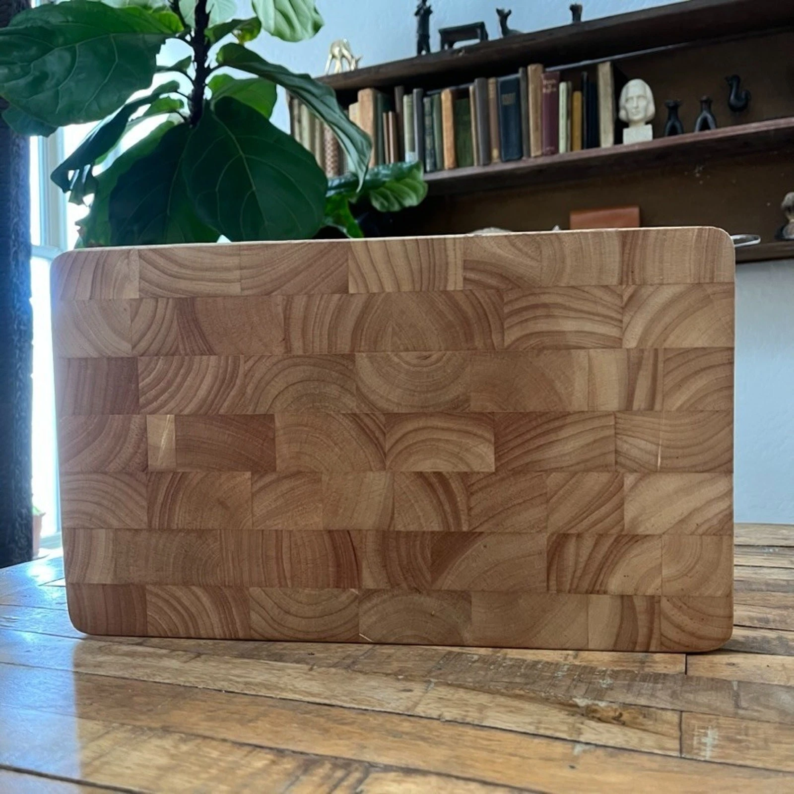 End Grain Cutting Board 15" Large Thick Wood Integrated Side Handles