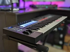 Novation Launchkey 49 MK3 USB MIDI Keyboard Controller - NO Software