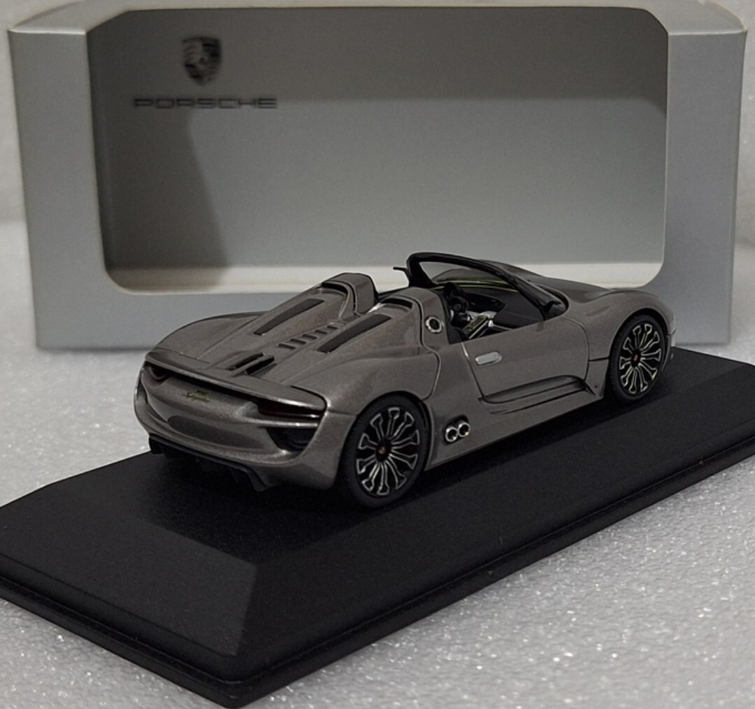Porsche 918 Spyder 2010 Grey Met 1:43 Minichamps WAP02011910B