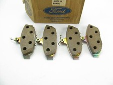 New Genuine - Oem Ford F3zz-2200-c Rear Disc Brake Pads New Genuine - Oem Ford F3zz-2200-c Rear Disc Brake Pads