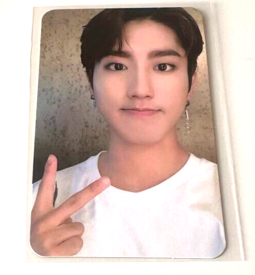 Stray Kids HAN CLE2 YELLOW WOOD Special Edition Taiwan Limited