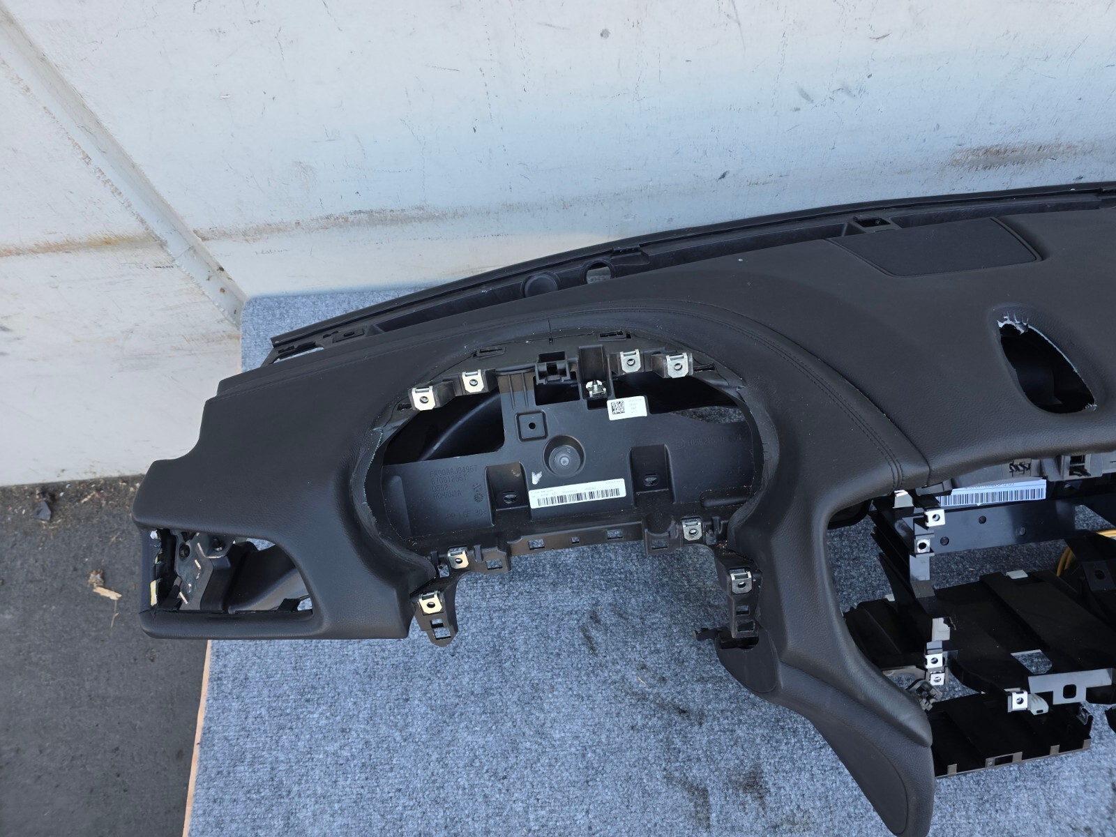 LEATHER DASHBOARD DASH PANEL ASSEMBLY 74K 14-17 MASERATI GHIBLI S