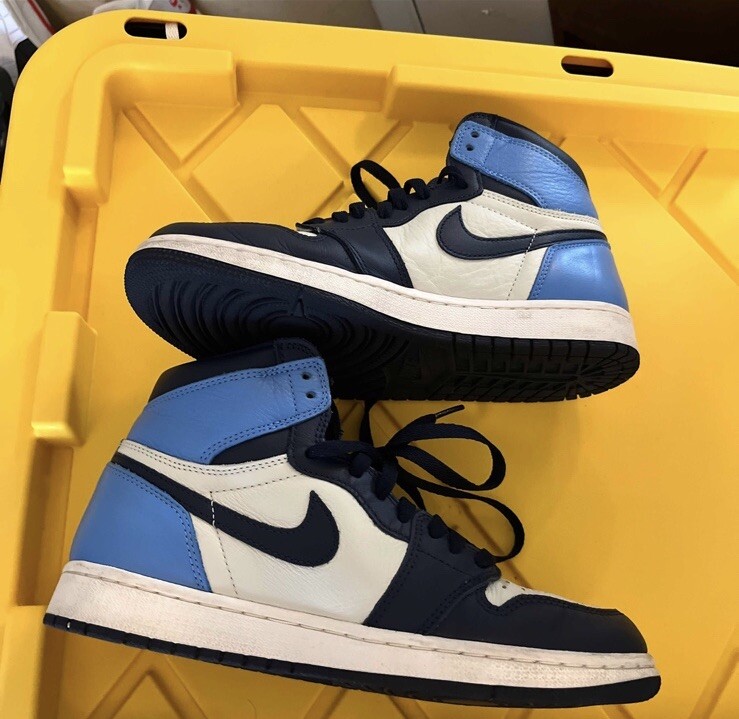 Nike Air Jordan Retro 1 High OG Obsidian Sail University