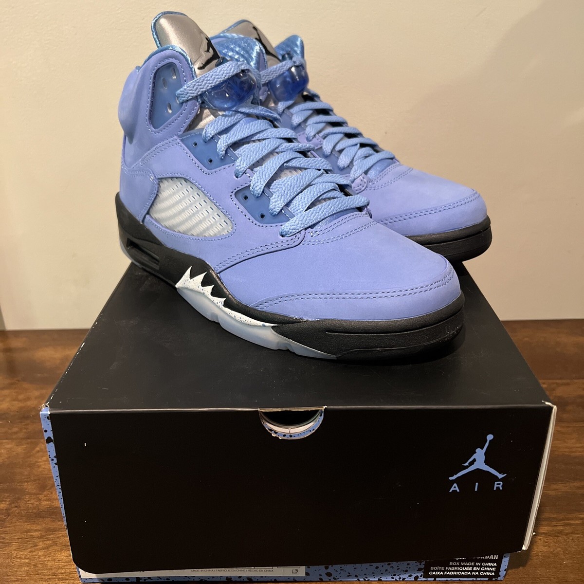 Jordan Retro UNC Men's Shoes University Blue-Black-White DV1310-401