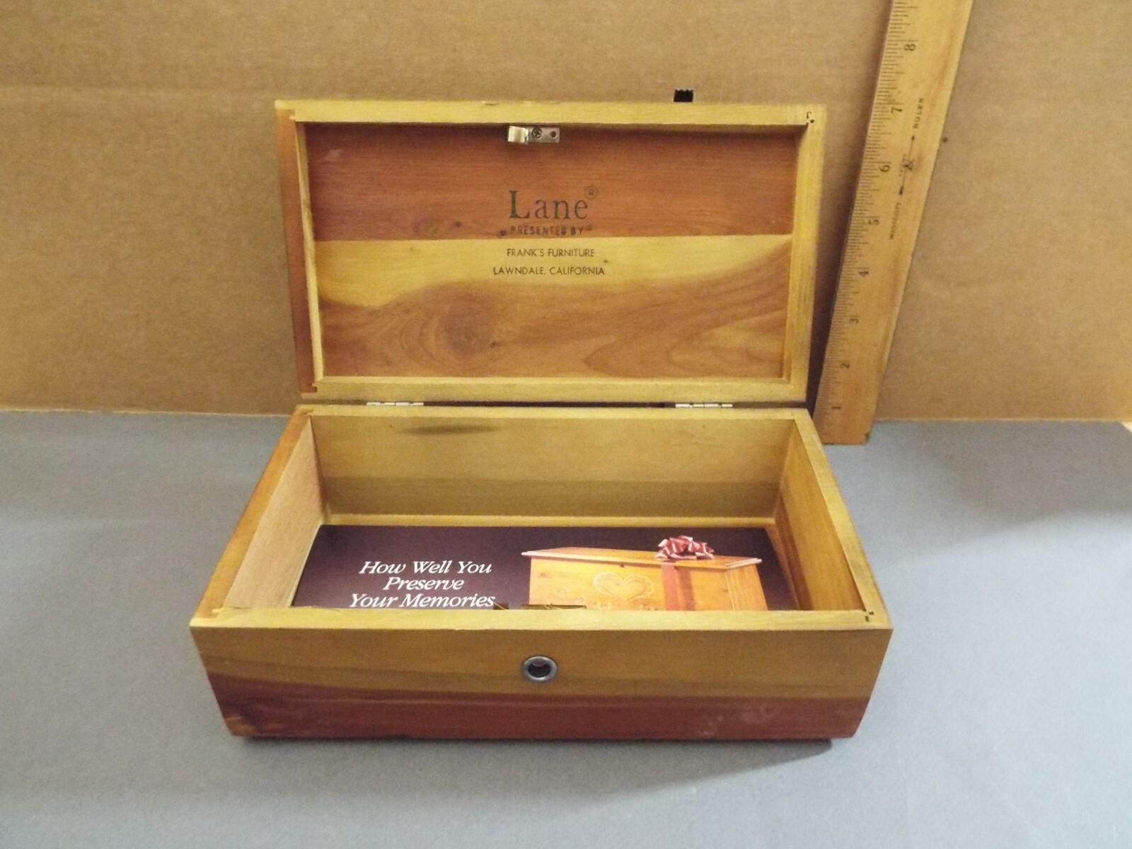 VINTAGE LANE CEDAR CHEST JEWELRY BOX SALESMEN SAMOKE W/ KEY eBay