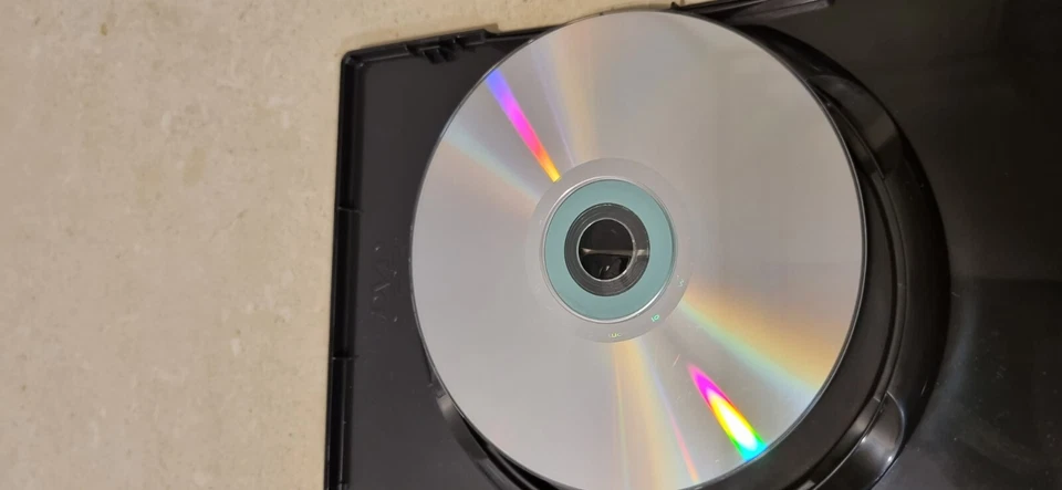 The Sims 2 Bon Voyage PC Game Expansion R4 PAL AUS/NZ DISC ONLY - Image 2 of 2