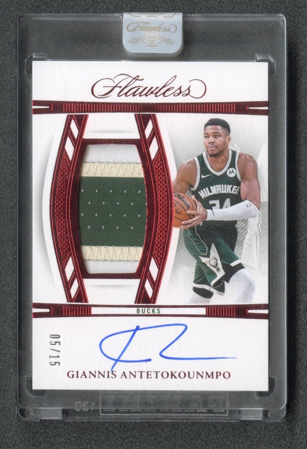2023-2024 Panini Flawless Giannis Antetokounmpo Ruby Patch Auto /15 #VPA-GAM