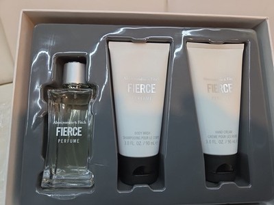  Abercrombie & Fitch Kit  Perfume Spray 1.7 Hand Cream, Body Wash Gift Set