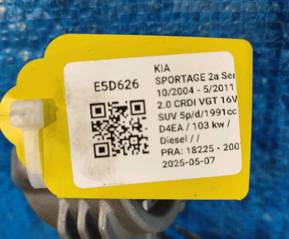 Commutatore avviamento e bloccasterzo  KIA SPORTAGE 2a Serie 2.0 16V SUV - Immagine 3 di 4