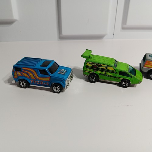 Hot Wheels Vintage Bundle Of 5 Van Palm Beach Spoiler Sport Four X 4 Flames - Picture 2 of 15
