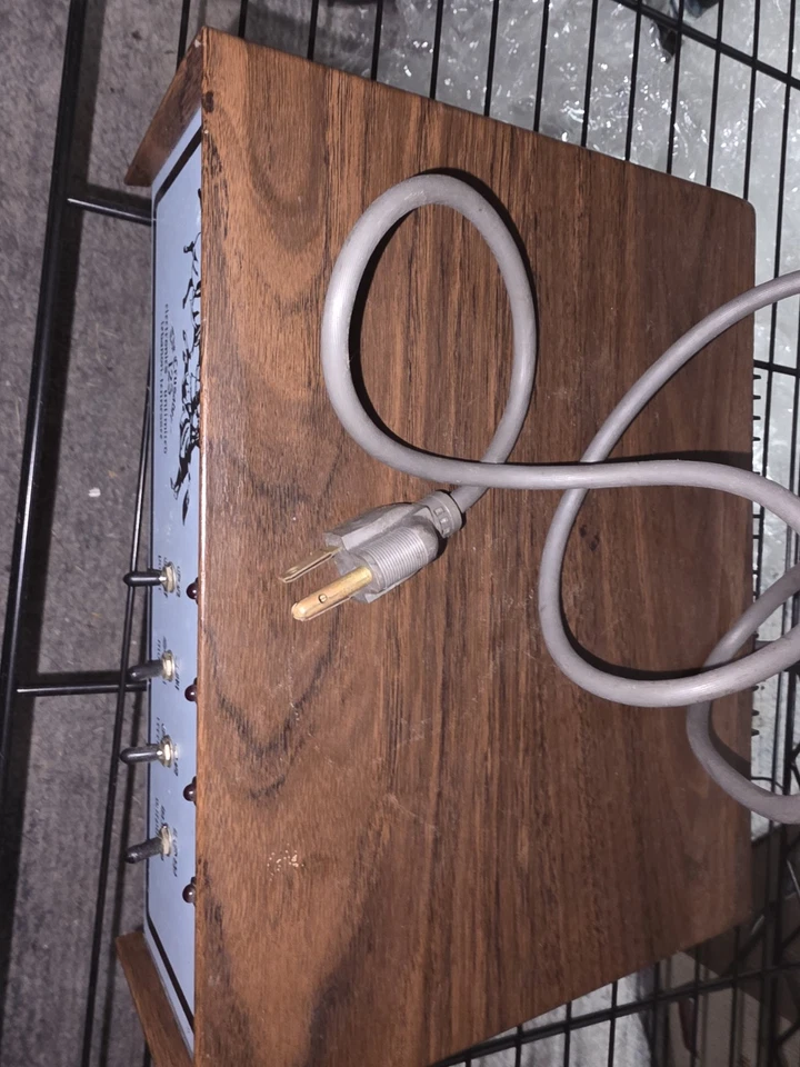 THE CRUSADER 125 BASE LINEAR AMPLIFIER - Image 2 of 4