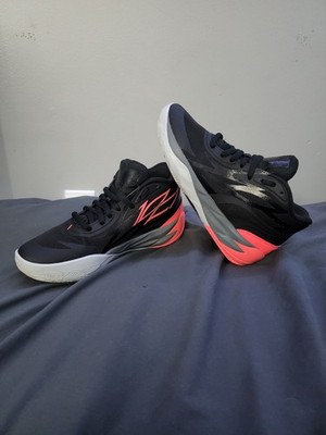 Mint condition PUMA MB.02 LaMelo Ball boys Basketball Sneaker US 5 Pink/Gray/Bla