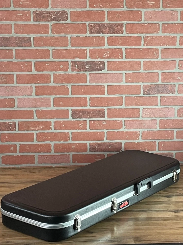 Estuche rectangular económico para guitarra eléctrica SKB - negro (demostración en tienda) Foto 4 de 4