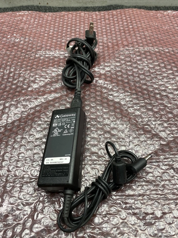 Used Gateway AC Adapter 19V 3.42A 65W ADP-65HB-AB - Image 3 of 4