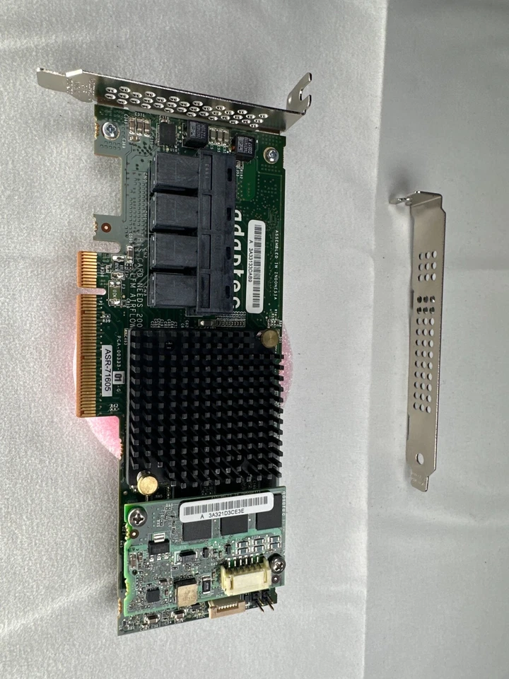 Adaptec ASR-71605 1G 16-Port SAS/SATA RAID Card 1GB Cache Small Bracket - Image 4 of 4
