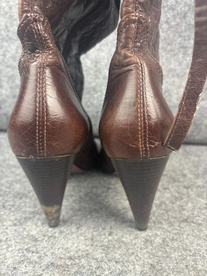 Botas femininas Luichiny salto alto 8M couro marrom panturrilha média com zíper - Imagem 4 de 4