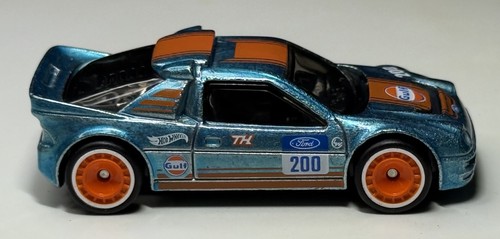 Hot Wheels Peak Pursuit Ford RS200 1/64 Real Riders Gulf Super Treasure Hunt