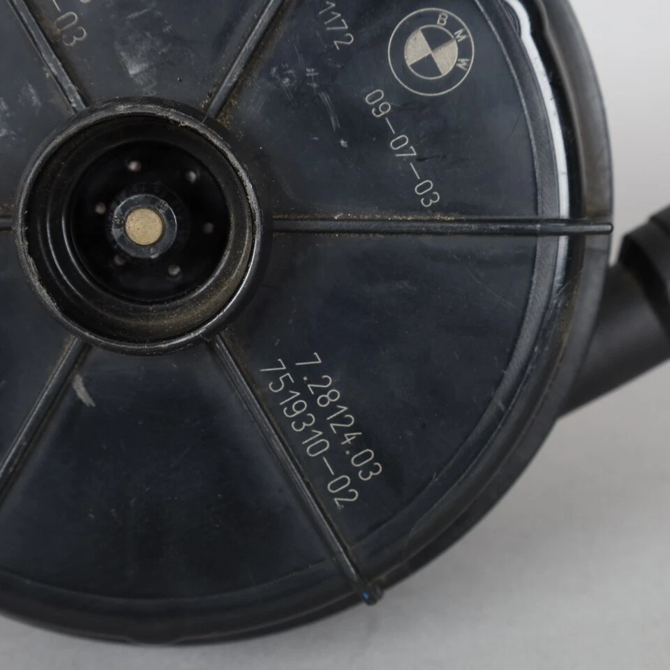 2002-2006 BMW 325i M56 Air Injection Pump 11727519310 OEM Used - Image 4 of 4