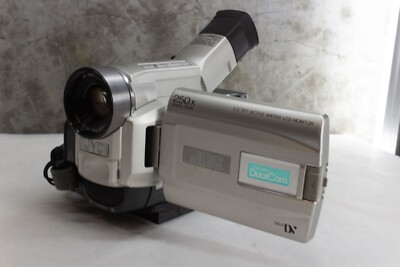 JVC GR-DVL805U - Camcorder w/Extras - Broken - Sold AS IS - For Parts