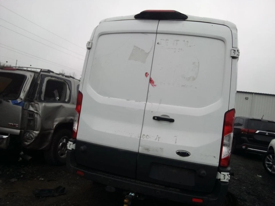 Расходомер воздуха для впрыска б/у топлива подходит для: 2018 Ford Transit 350 8 цилиндров класса - Изображение 2 из 4