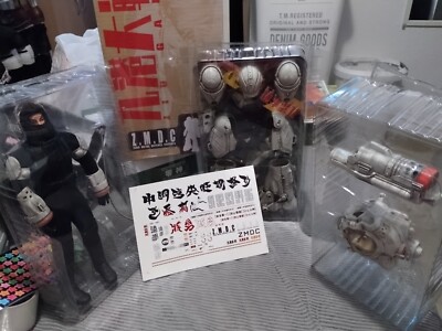 Action Fig. Zero Metal Defence Capsule - Jiu Gang.