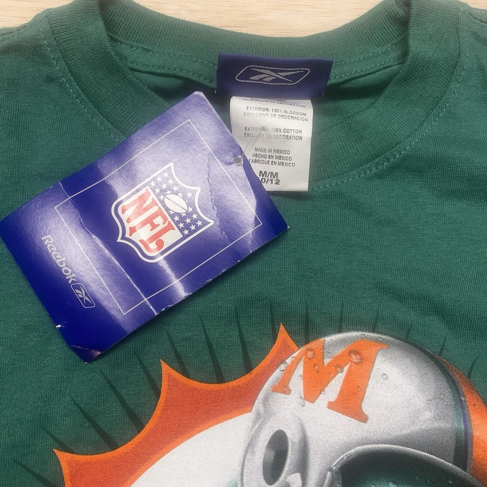 Camiseta De Colección Y2K-NFL Miami Dolphins Reebok - Logo Gráfico - Juvenil Mediana - Nueva Con Etiquetas Foto 3 de 4
