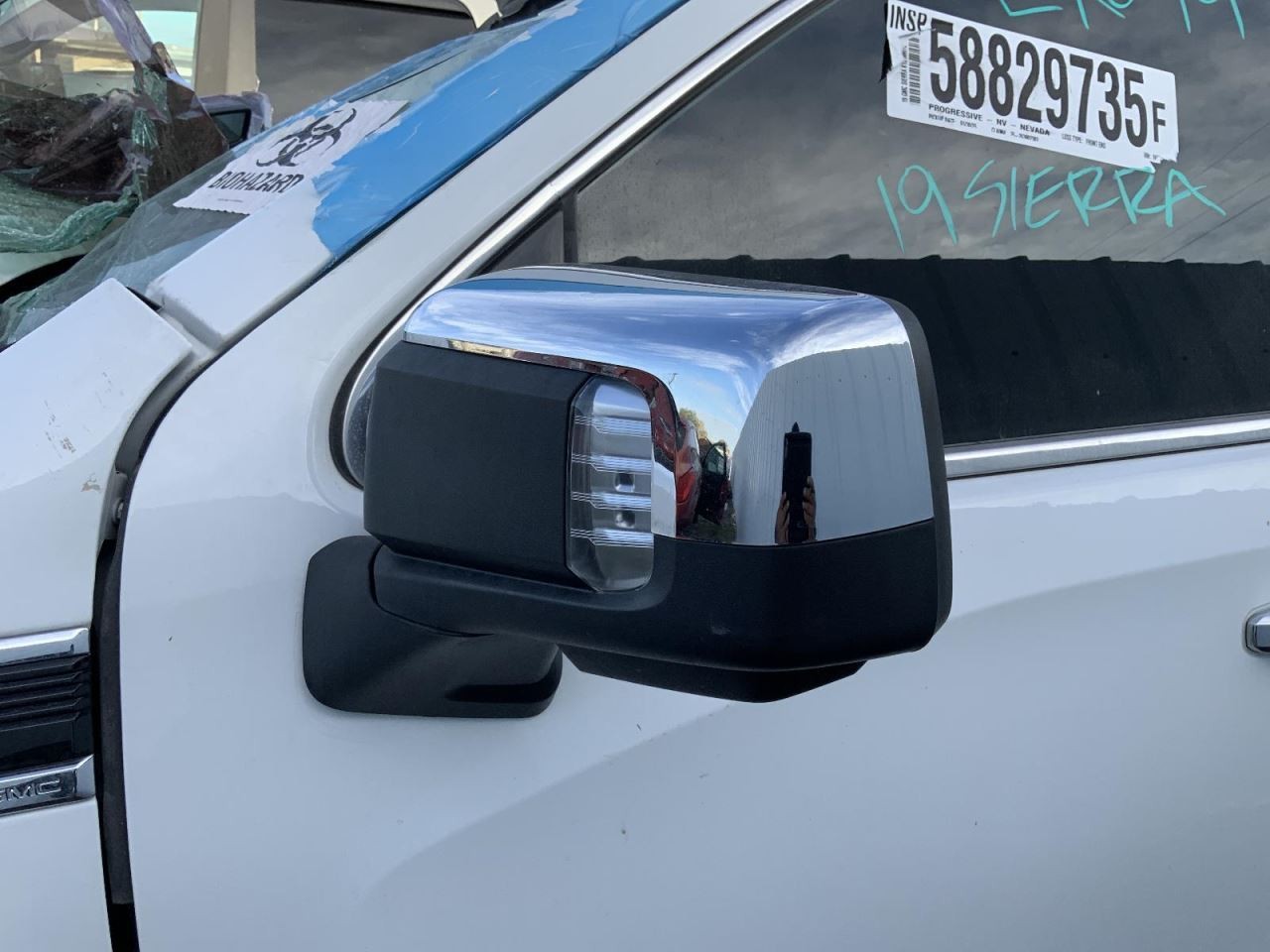 Driver Side View Mirror Power Folding OEM 19-22 SIERRA 1500 PICKUP 1404346