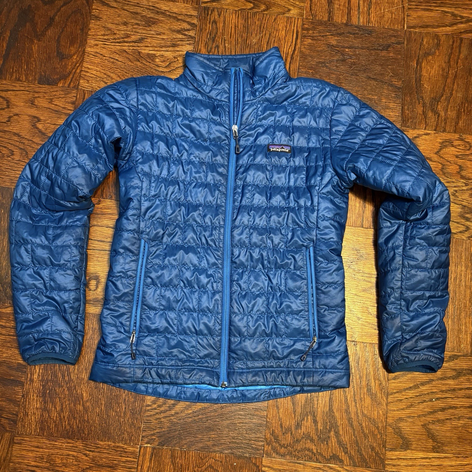 Men's Patagonia Micro Puff Jacket in Blue - Size Small