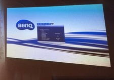 BenQ TH681 Full HD DLP Beamer Projektor mit Lüfterfehler (defekt)