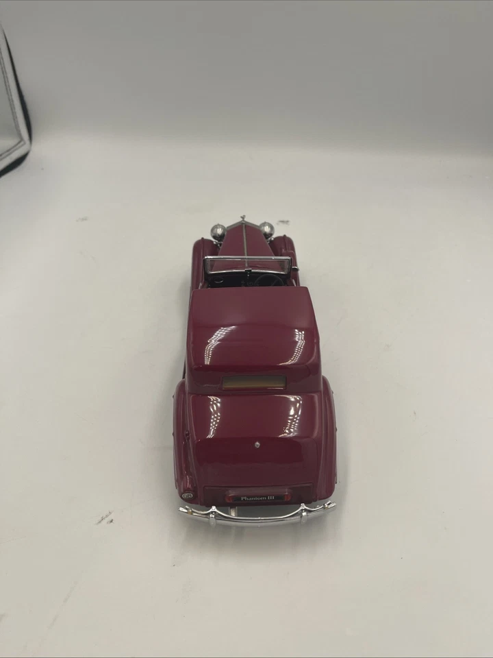 Danbury Mint 38 1938 Rolls-Royce Phantom III Detailed Collectible Car Garnet Red - Image 3 of 4