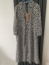 Phase Eight Size 8 Grey Leaf Print Midi  Dress New With Tags 